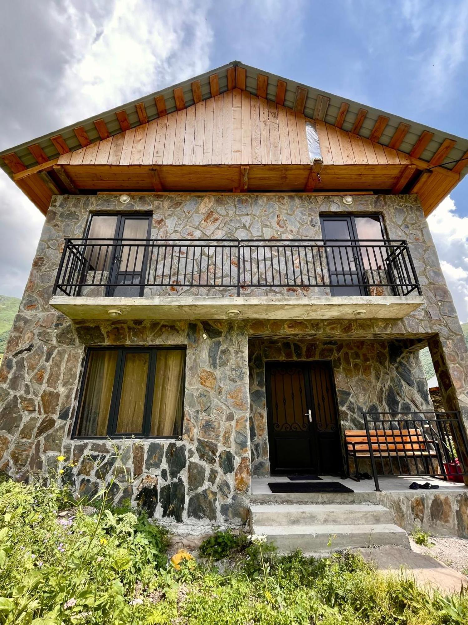 Gamarjoba Guest And Art House Hotel Ushguli Exterior foto